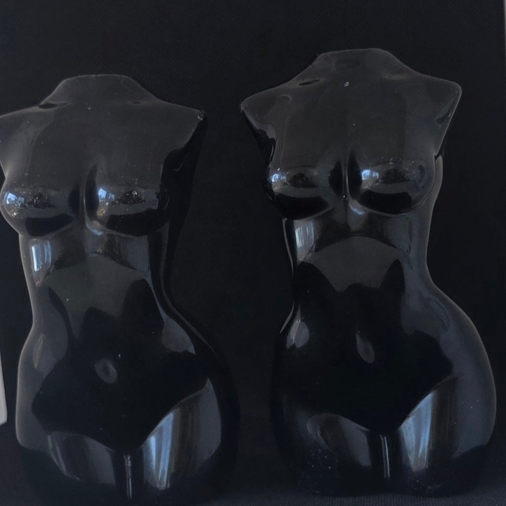 Hand-Carved Black Obsidian Body Goddess Sculpture – 15cm