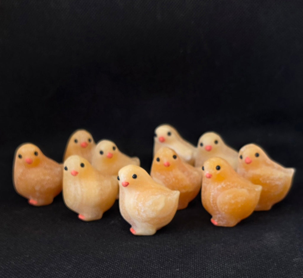 Mini Orange Calcite Chicken Carving – Intuitively Chosen (3.5cm x 3cm)