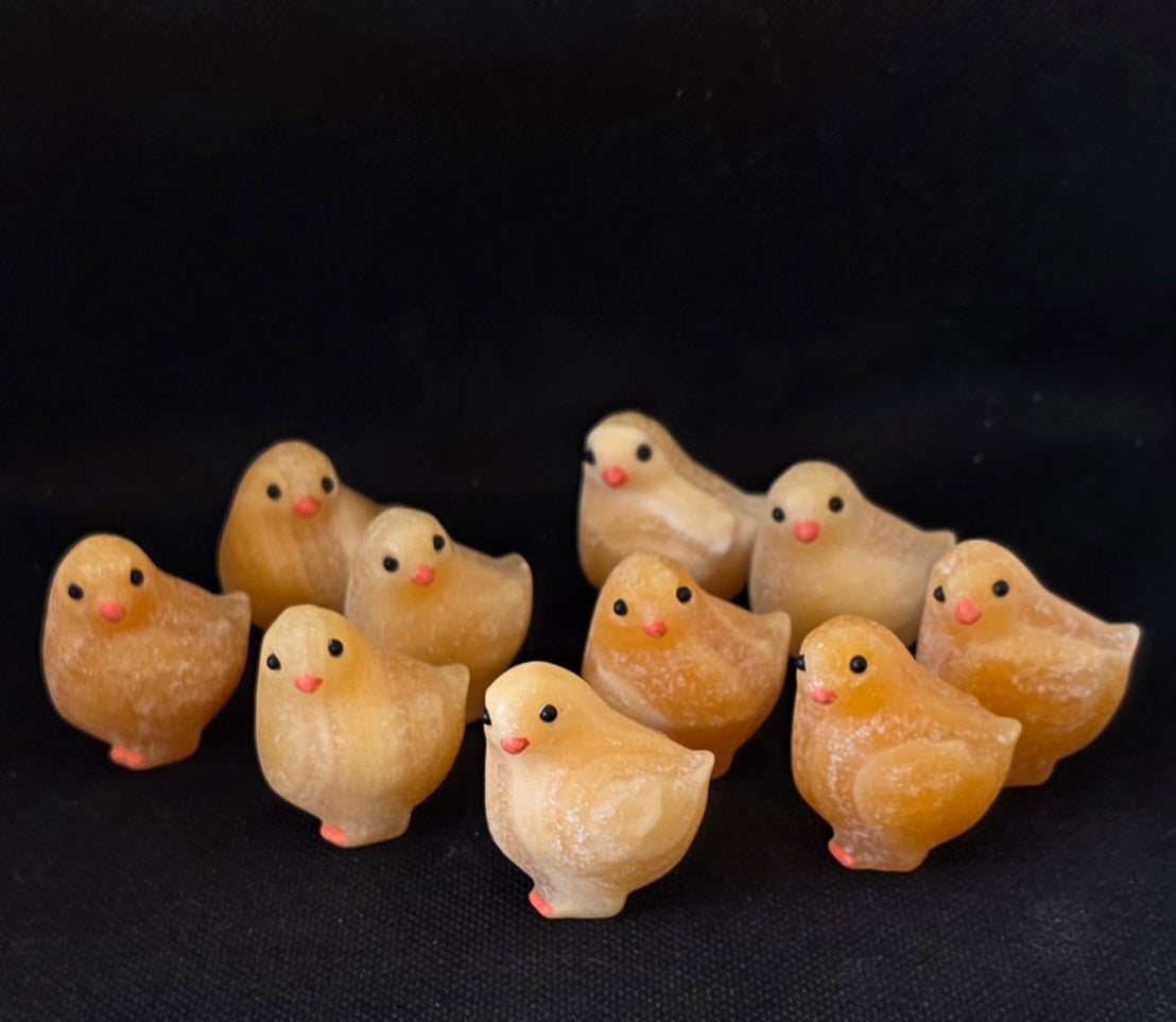 Mini Orange Calcite Chicken Carving – Intuitively Chosen (3.5cm x 3cm)