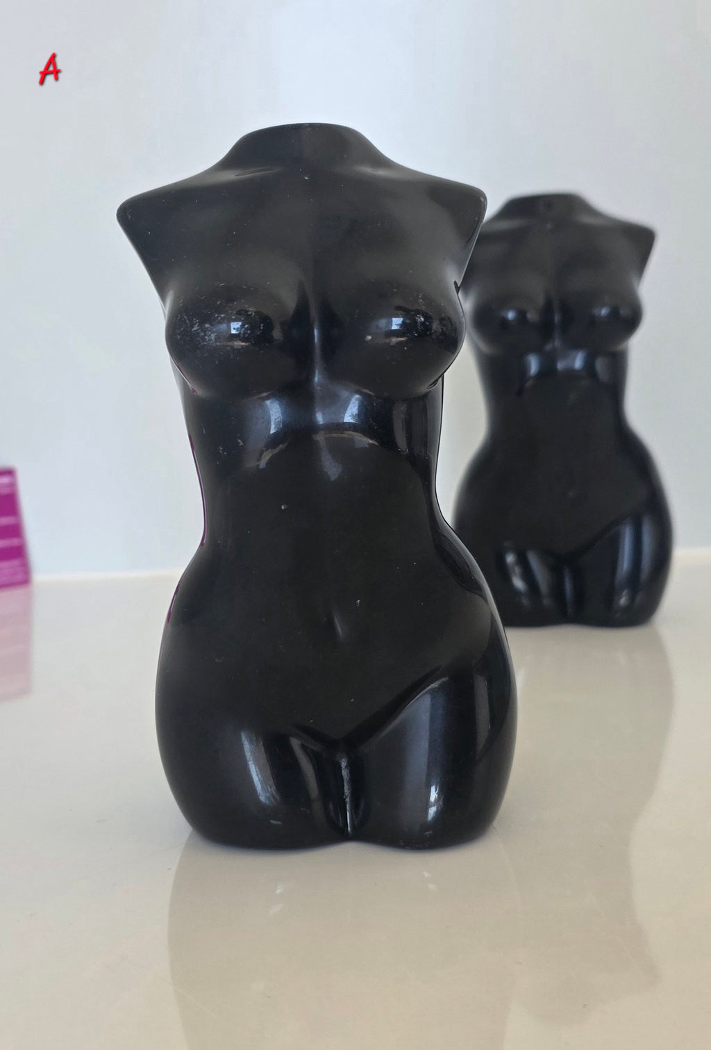 Hand-Carved Black Obsidian Body Goddess Sculpture – 15cm