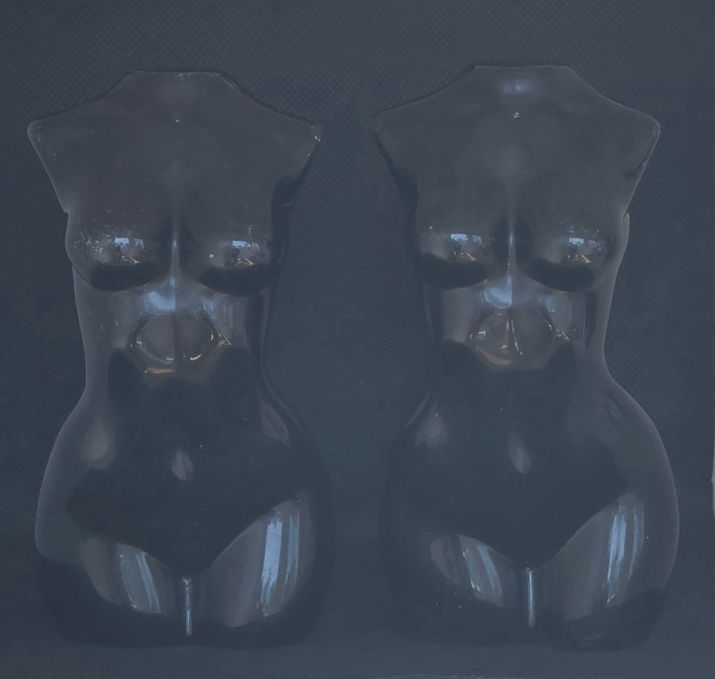 Hand-Carved Black Obsidian Body Goddess Sculpture – 15cm