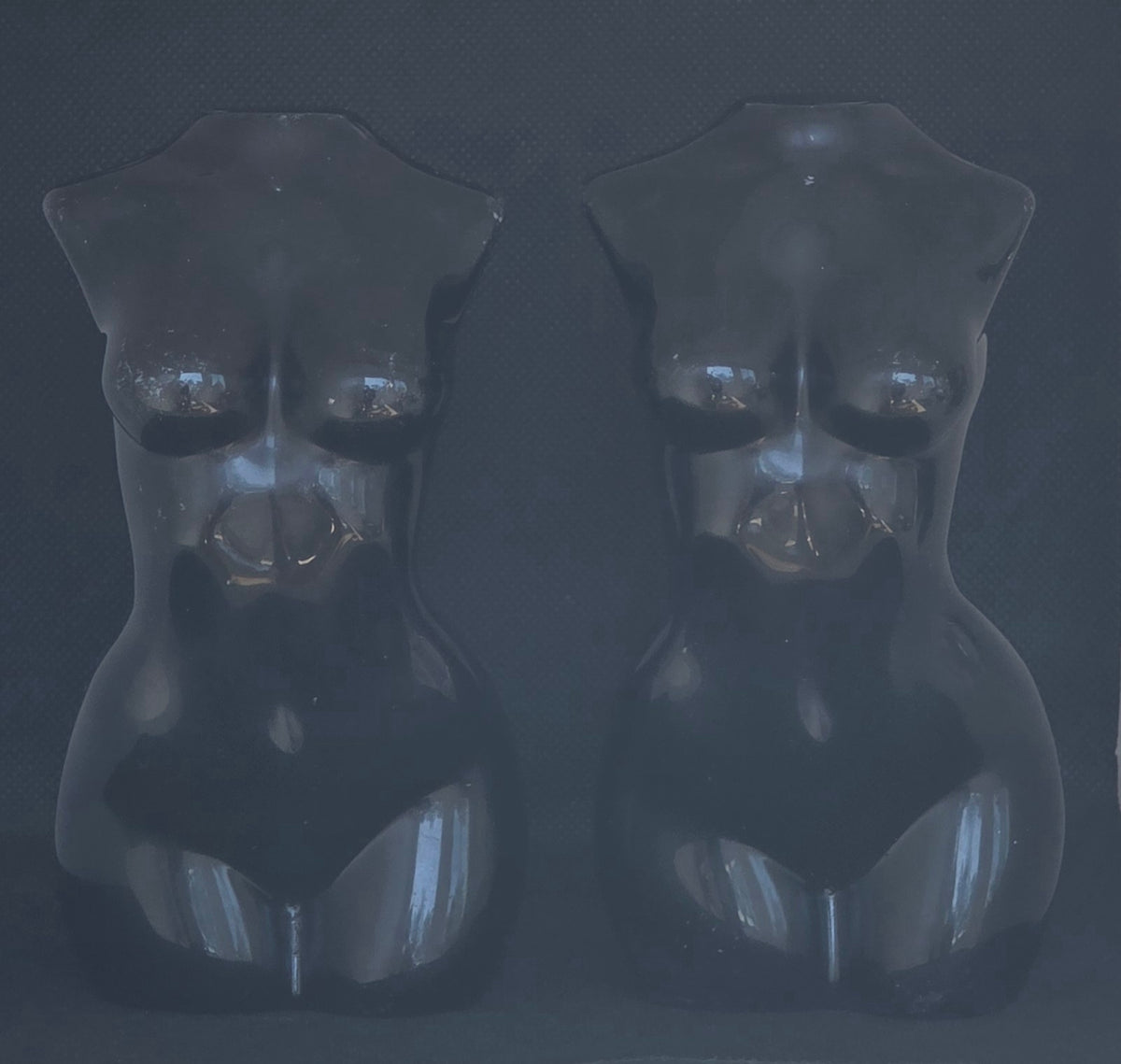 Hand-Carved Black Obsidian Body Goddess Sculpture – 15cm