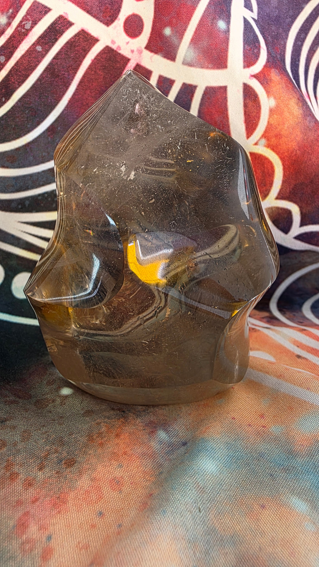 Natural Smokey Quartz Flame Carving – Grounding Crystal Decor (9x6cm, 422g)